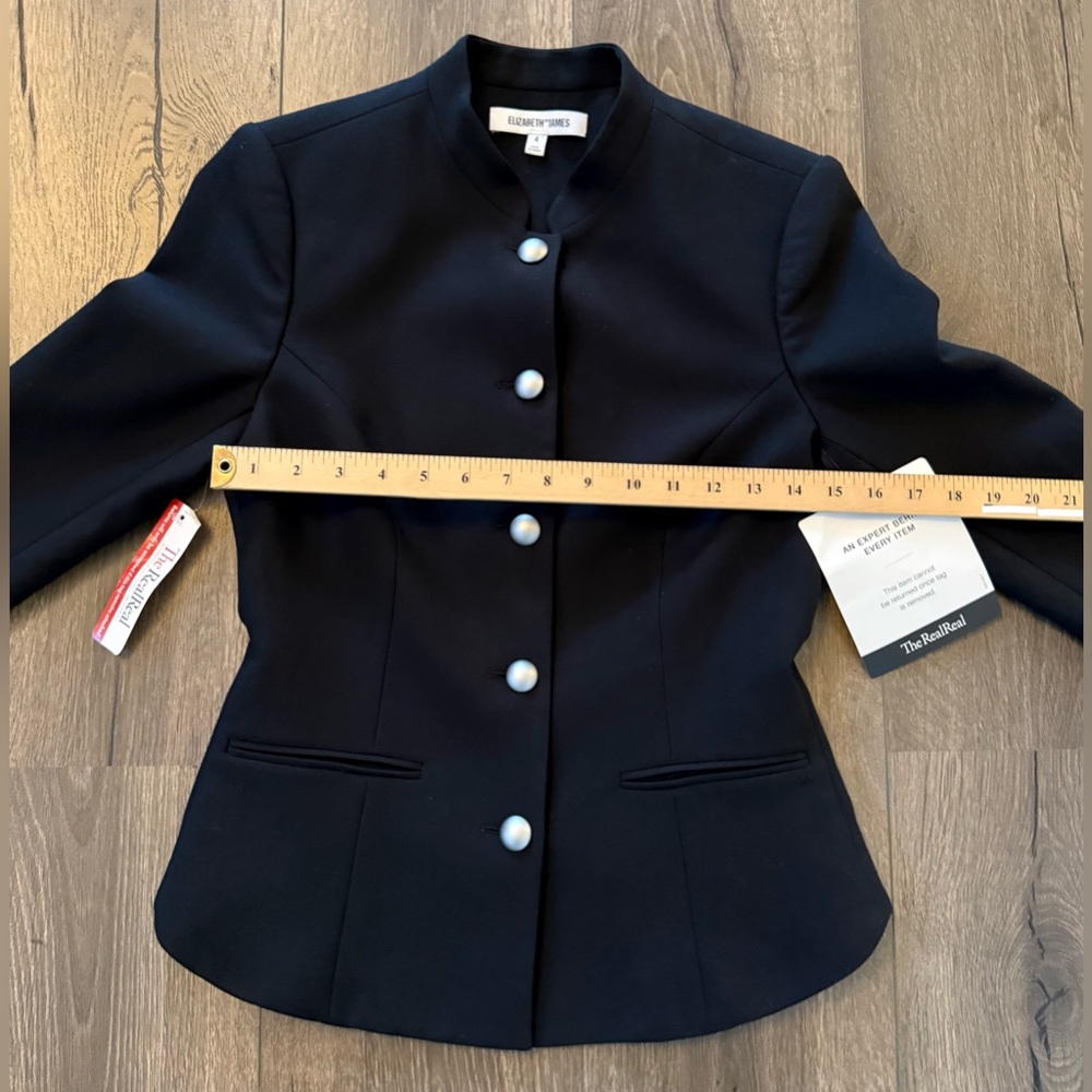 Elizabeth and James Black Blazer Size 4 Jacket Minimalist Chic Career Staple - Picture 8 of 8